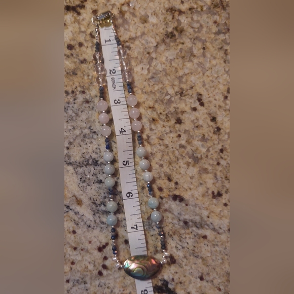 16 inch necklace, quartz, aquamarine, quartz beads with abalone center bead - Picture 2 of 3